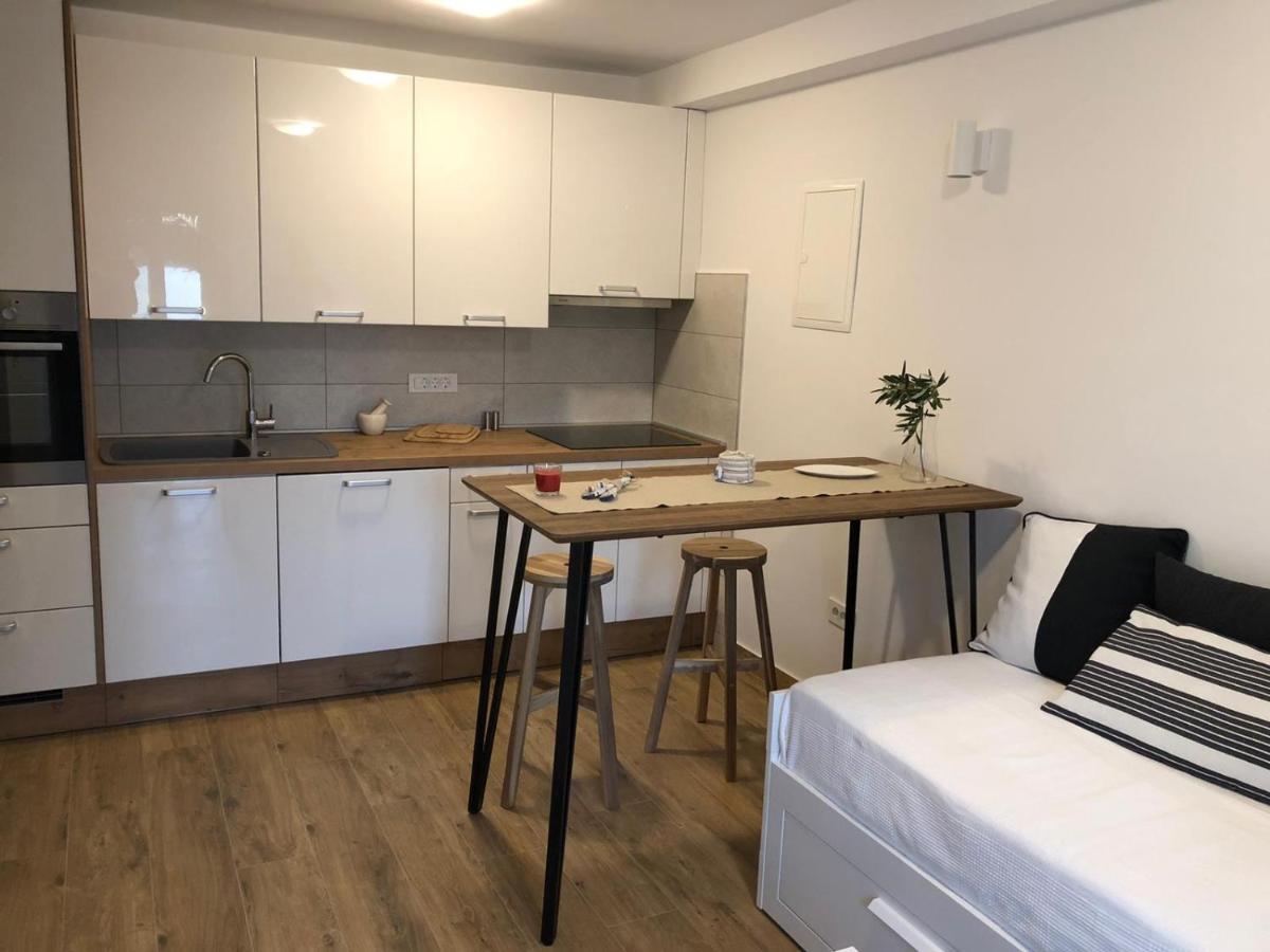 Apartmani Kali Exteriör bild