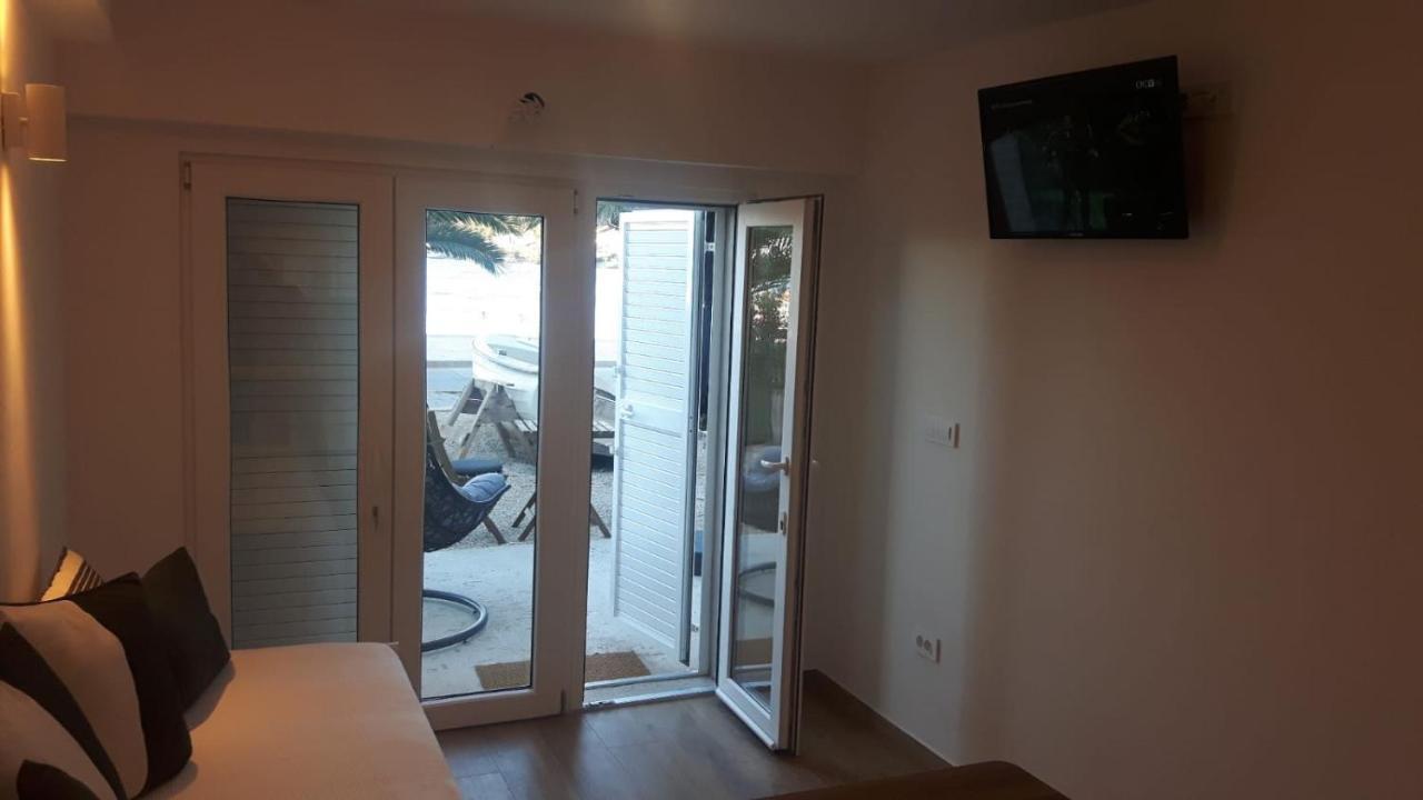 Apartmani Kali Exteriör bild