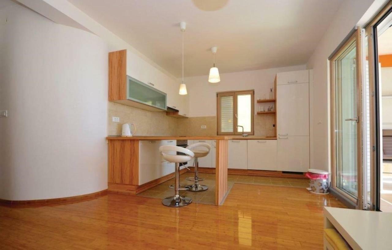 Apartmani Kali Exteriör bild
