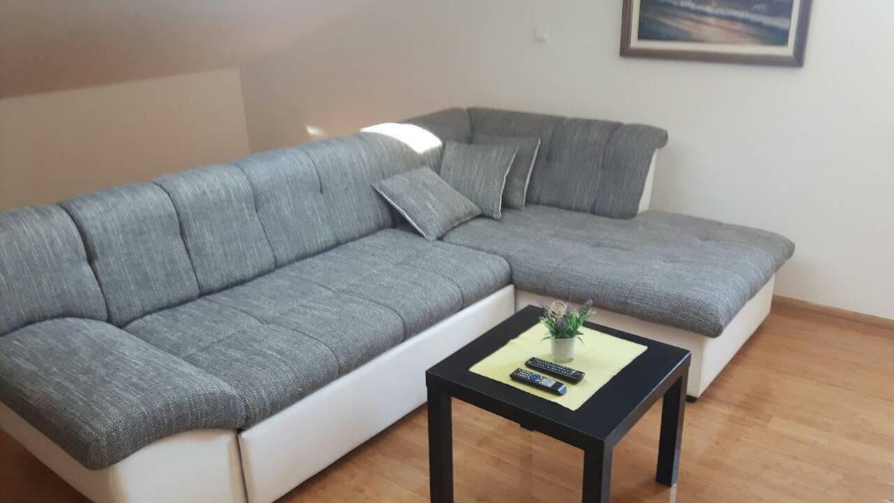 Apartmani Kali Exteriör bild