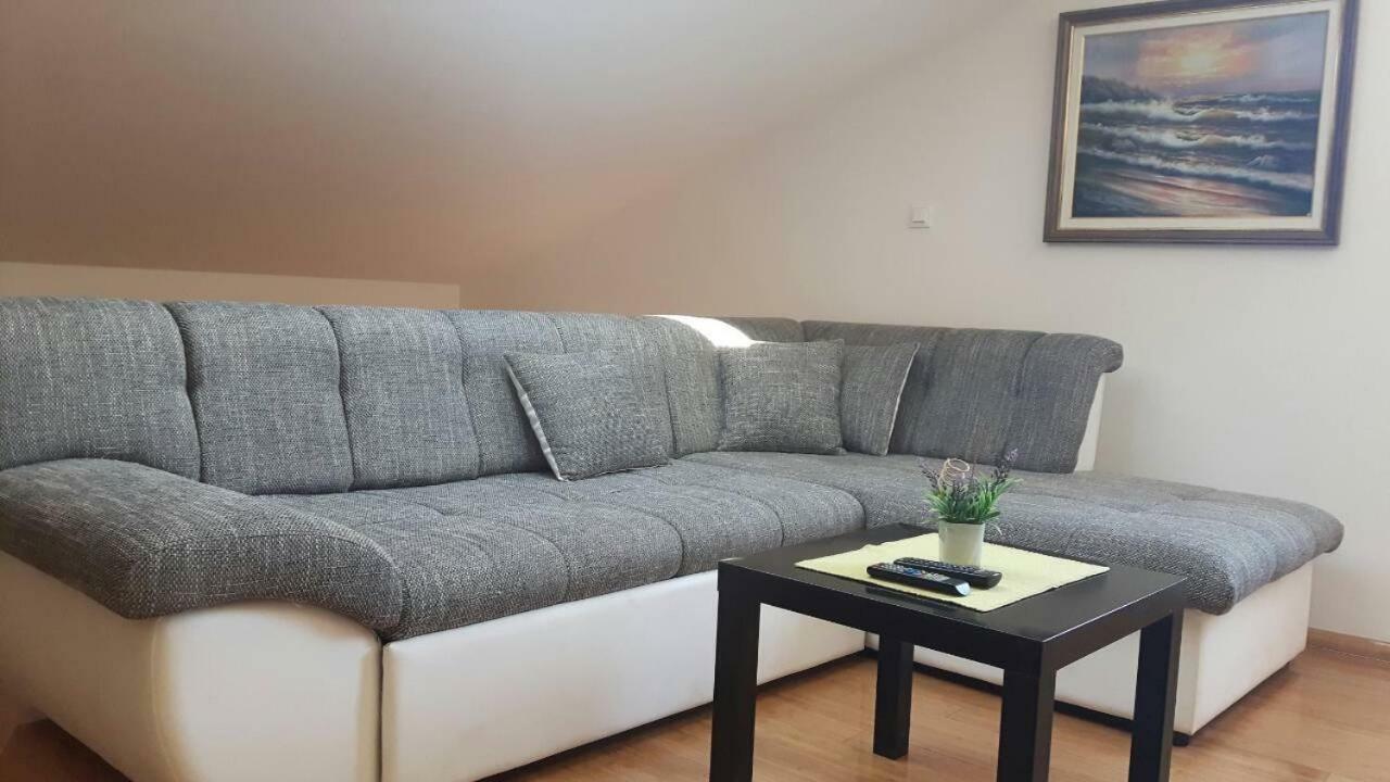 Apartmani Kali Exteriör bild